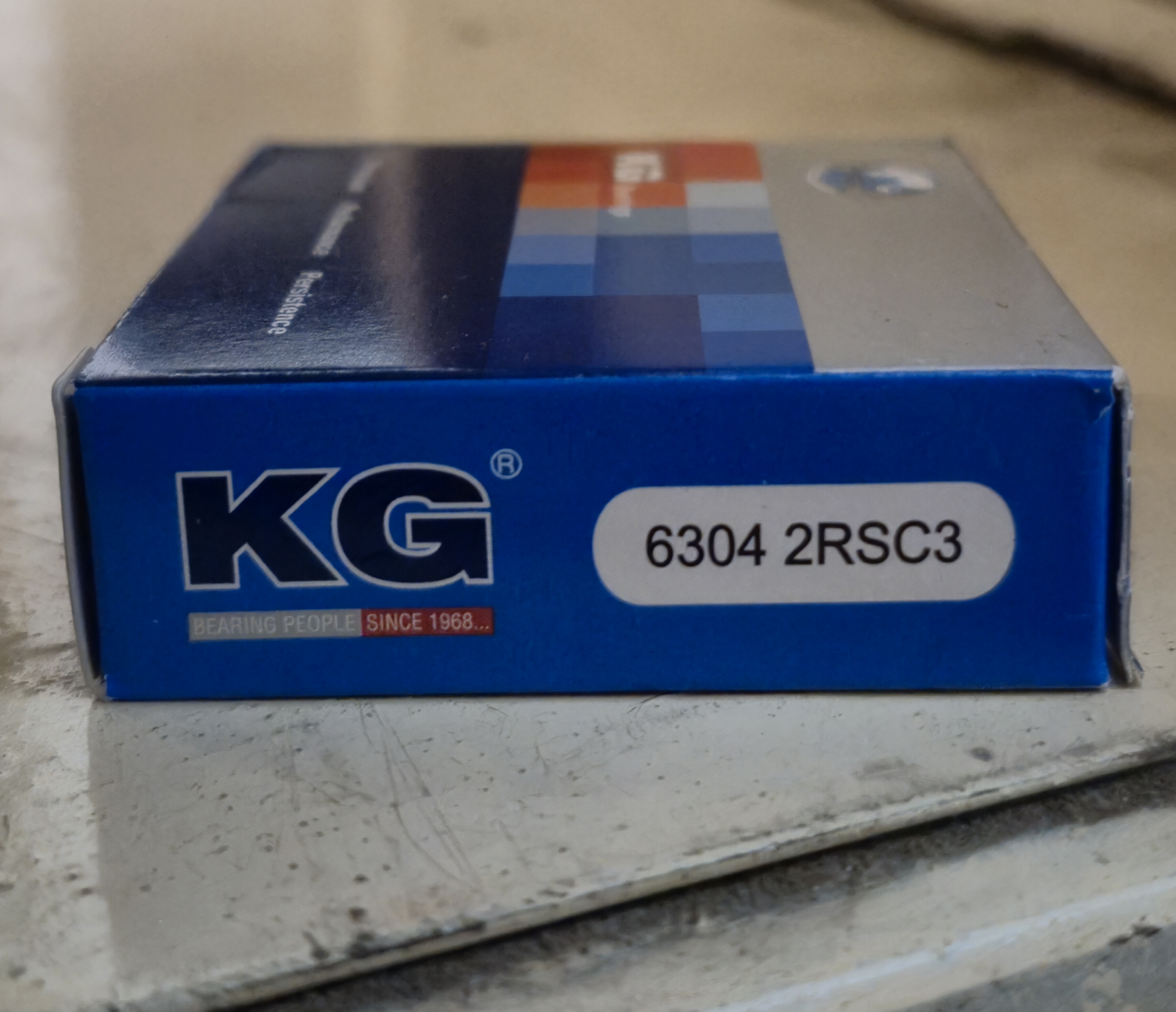 بلبرینگ KG 6304 2RSC3