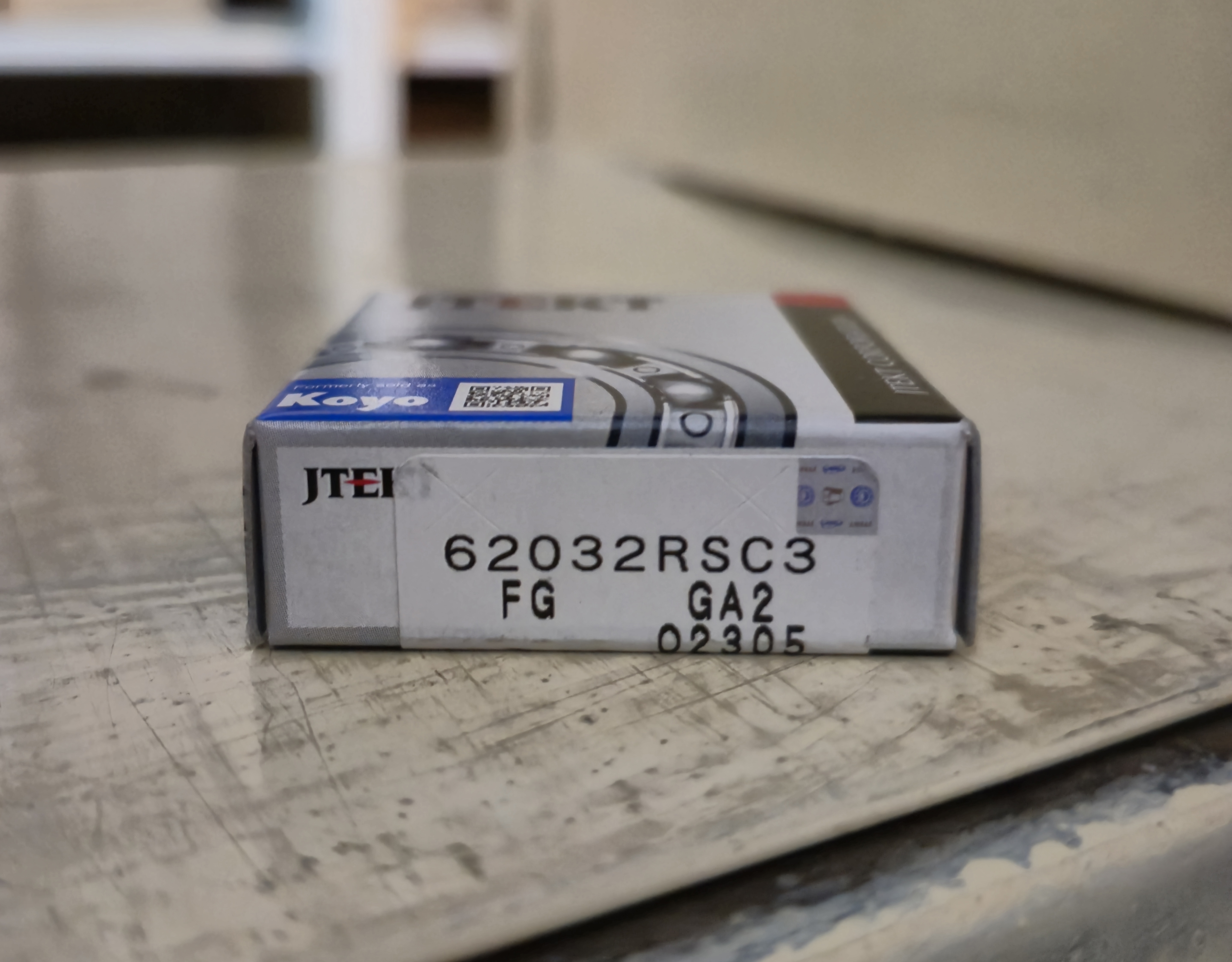 بلبرینگ KOYO 6203 2RSC3 FG