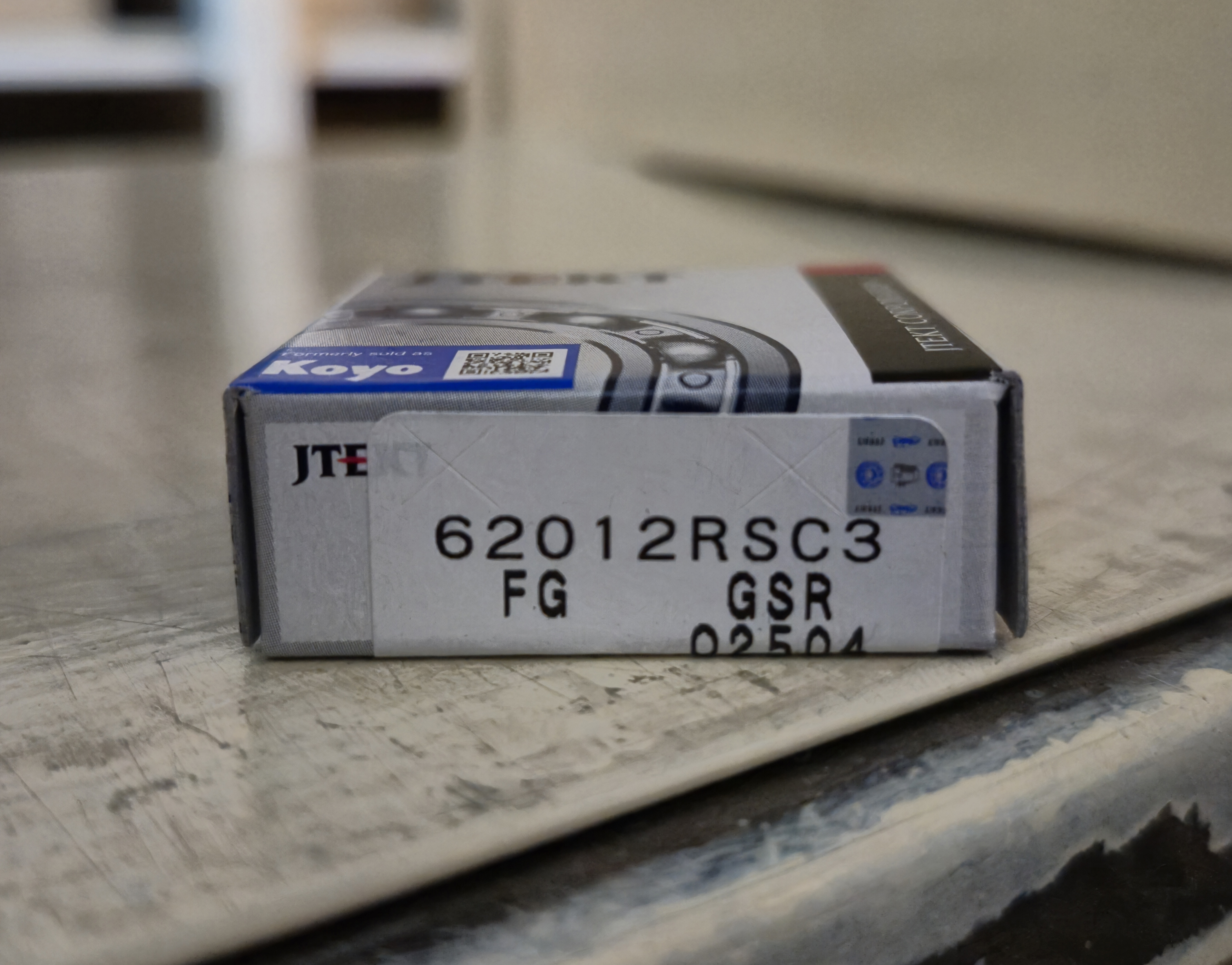 بلبرینگ KOYO 6201 2RSC3 FG