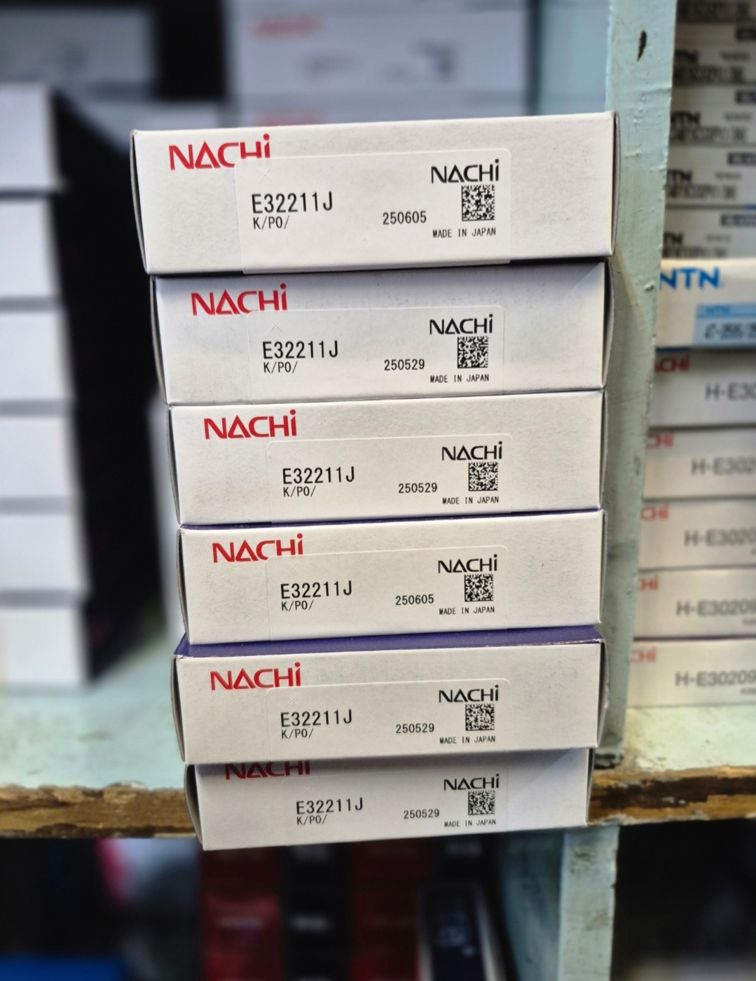بلبرینگ NACHI 32211