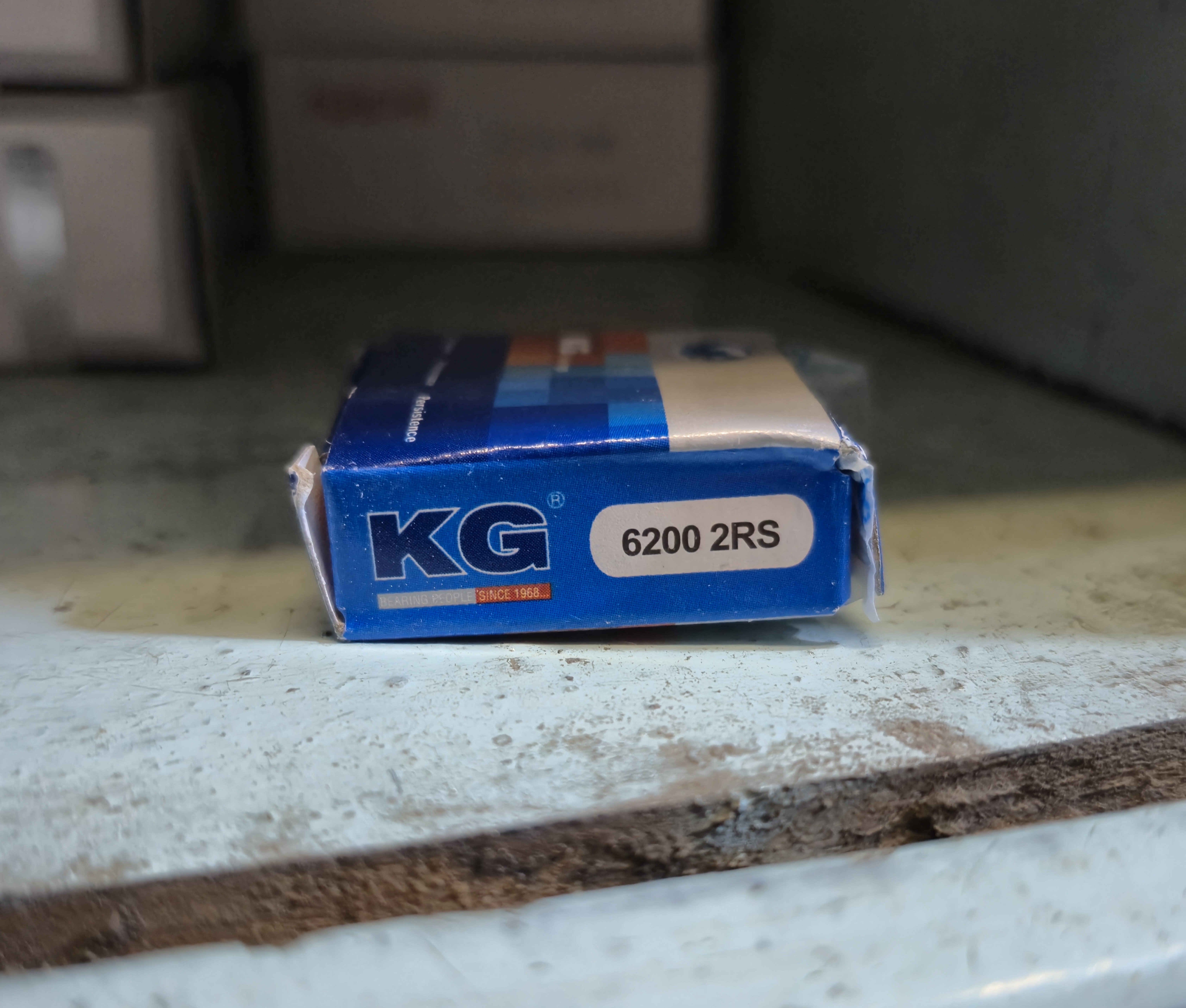 بلبرینگ KG 6200 2RS